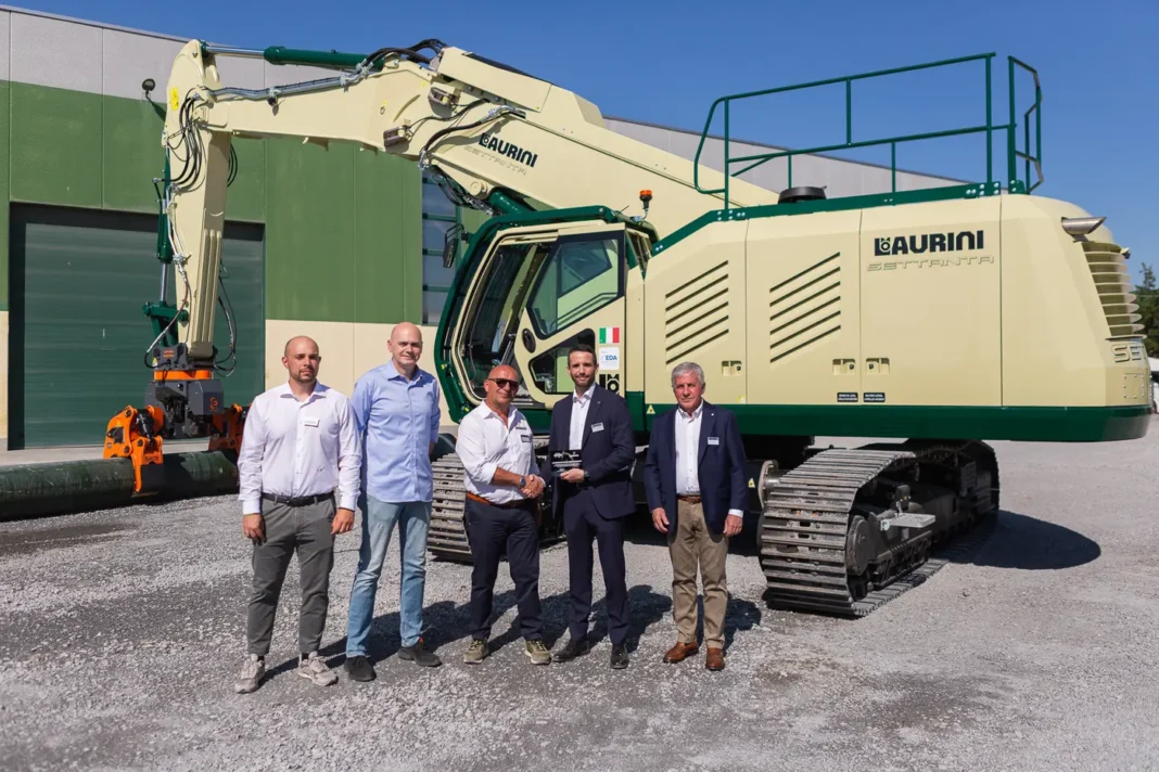Laurini Officine Meccaniche, azienda specializzata nella costruzione di macchinari per il settore delle pipeline, demolizione, idro-demolizione, pianta-palancole e manutenzione dei tunnel autostradali