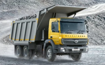 Daimler India Commercial Vehicles (DICV), società controllata da Daimler Truck, ha recentemente lanciato sul mercato nazionale alcuni nuovi camion pesanti a marchio BharatBenz, rivolti al comparto minerario e a quello delle costruzioni.