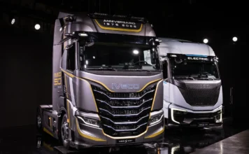 After the rumours of recent times, the official confirmation arrived at the end of July. Iveco Group and Tata Motors have reached an agreement to create a leading player in the transport sector with global reach, product portfolio and industrial capabilities.