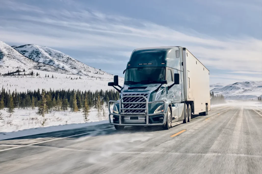 Volvo Trucks North America (VTNA), emanazione americana del Gruppo Volvo, tiene fede alla lunga tradizione del Brand di sottoporre i propri veicoli a test di validazione in condizioni climatiche estreme.