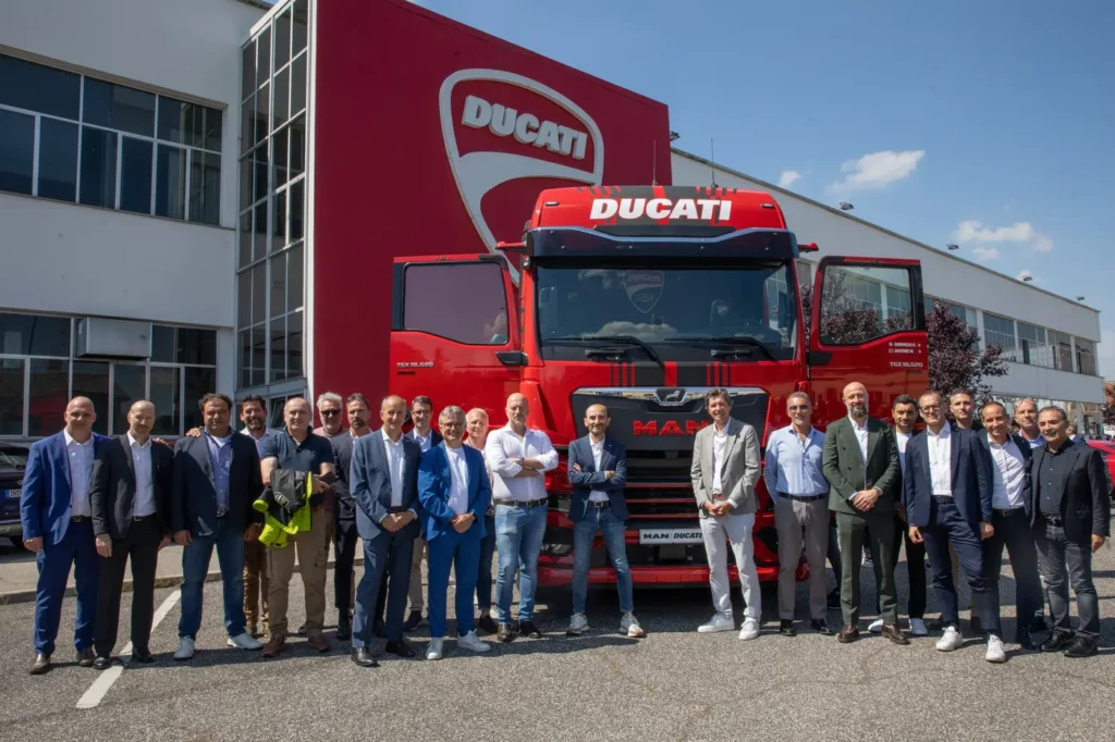 In un settore altamente competitivo come quello automotive, l’offerta di prodotto e la leadership sono elementi essenziali per raggiungere gli obiettivi di vendita, le quote di mercato e, più in generale, per lo sviluppo di tutte le aree di business. 