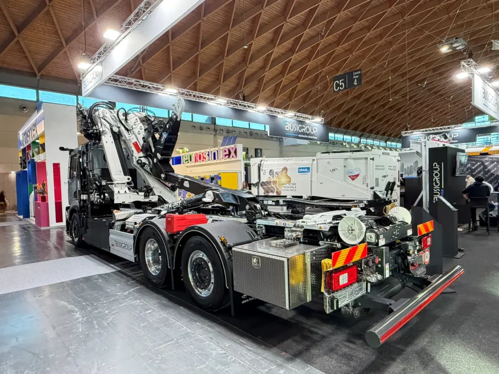 Due le importanti novità di prodotto presentate da Iveco, in collaborazione con due allestitori specializzati, alla 28esima edizione di Ecomondo, il Salone di Rimini focalizzato sulle soluzioni green e sull’economia circolare.