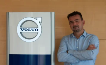 Giovanni Dattoli, Amministratore Delegato di Volvo Trucks Italia, sarà presidente del Consiglio Direttivo della Sezione Veicoli Industriali di UNRAE, l'Unione Nazionale Rappresentanti Autoveicoli Esteri, per il triennio 2025/2028, succedendo a Paolo Achille Starace.