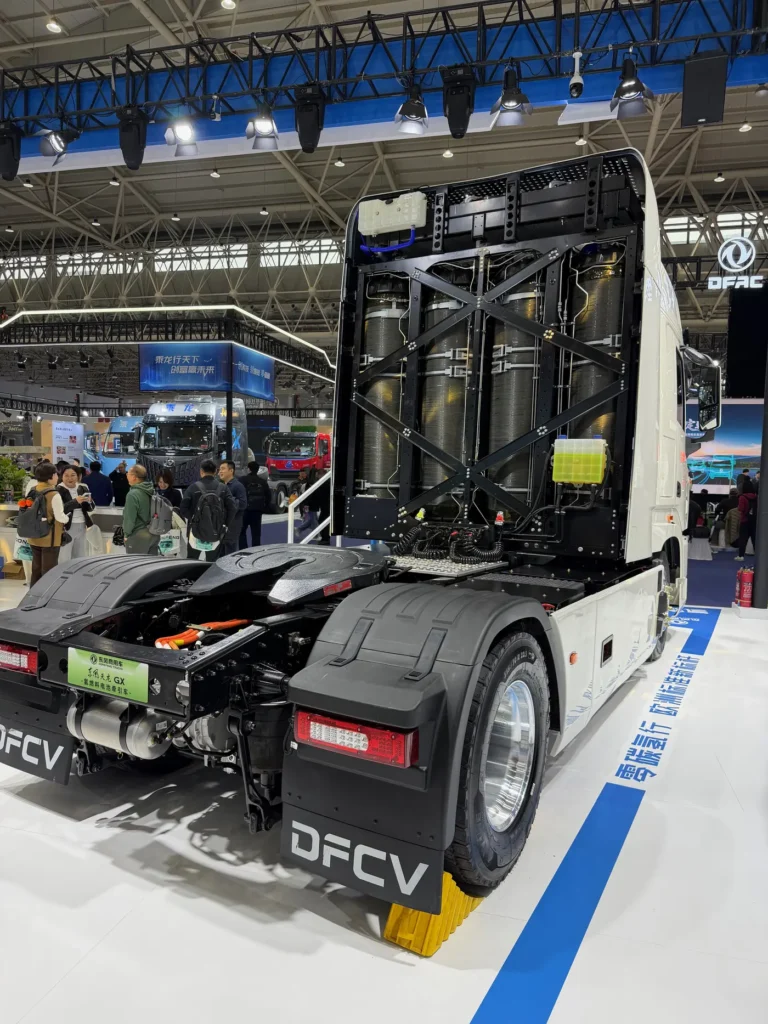 As a high-tech country, China is rapidly transitioning to alternative traction systems in order to decarbonise road transport.

The latest evidence comes from data on medium and heavy truck registrations, as well as from the latest Wuhan Commercial Vehicle Show (CCVS). The growth of alternative drivelineshas been impressive over the last two or three years.