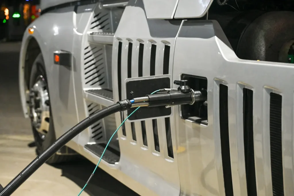 As a high-tech country, China is rapidly transitioning to alternative traction systems in order to decarbonise road transport.

The latest evidence comes from data on medium and heavy truck registrations, as well as from the latest Wuhan Commercial Vehicle Show (CCVS). The growth of alternative drivelines has been impressive over the last two or three years.