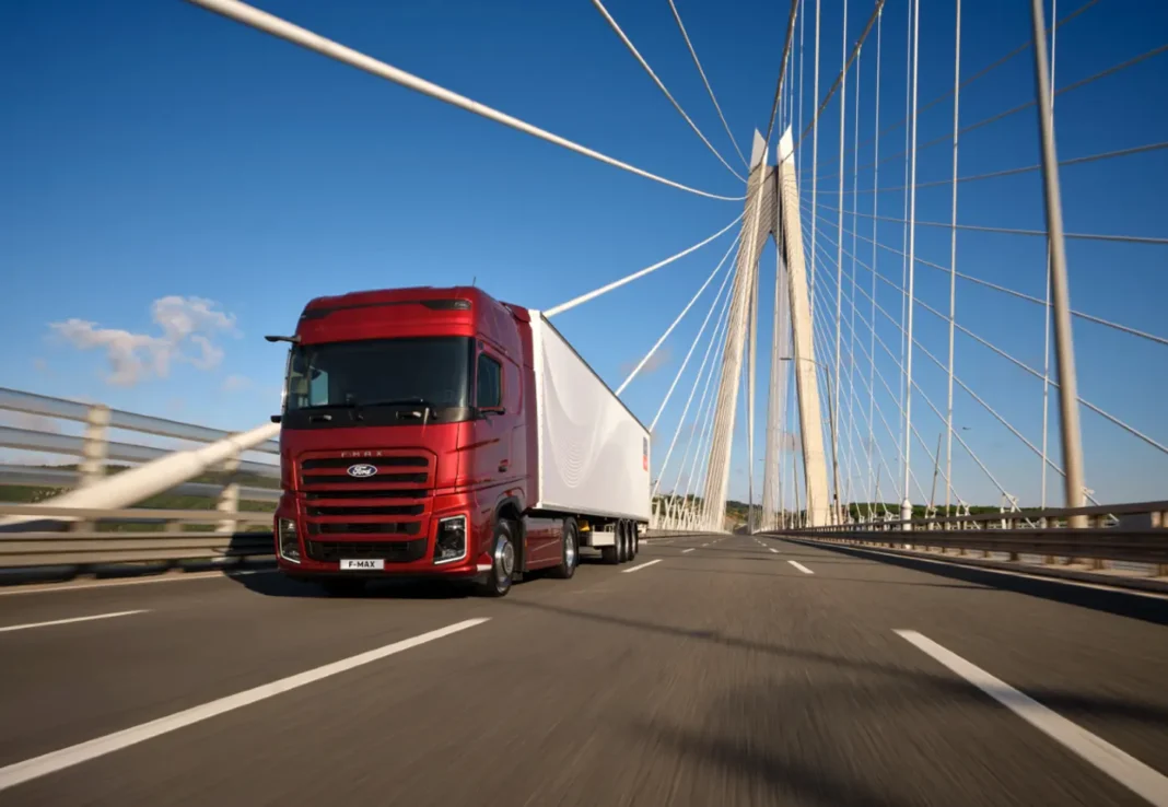 Ci sono importati aggiornamenti per il trattore da linea F-Max, modello di punta dell’offerta di prodotto di Ford Trucks, brand di Ford Otosan. Che è una joint-venture fra Ford Motor Company e il Gruppo turco Koç