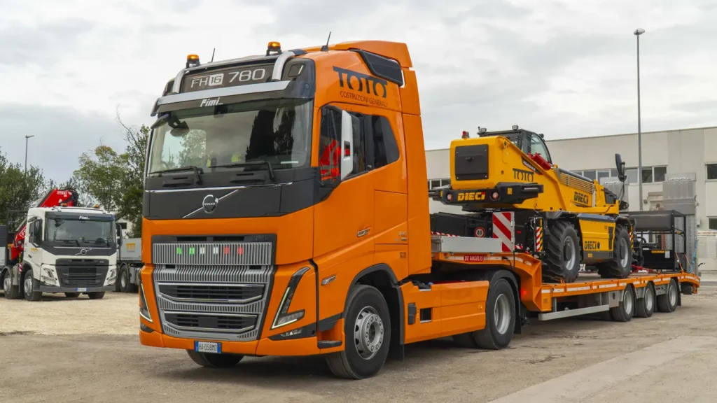 Toto Costruzioni Generali (TCG) di Chieti ha sottoscritto un ordine per 52 camion di Volvo Trucks destinati ai principali cantieri presenti sul territorio nazionale, dalla Sicilia alla Lombardia. 