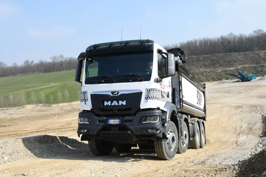 Arrivano segnali positivi dal settore cava-cantiere italiano. Che vive una fase di espansione (+5,6% previsto per quest’anno rospetto al 2025) sull’onda dei fondi stanziati dal Piano nazionale di ripresa e resilienza (