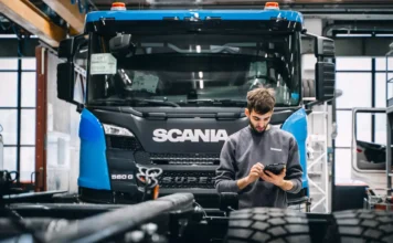 La principale concessionaria di Scania Italia in Trentino, Scania Commerciale, ha compiuto un importantissimo passo verso la digitalizzazione dei processi introducendo TED - Technician Dashboard, con lo scopo di eliminare la carta dai processi in officina.