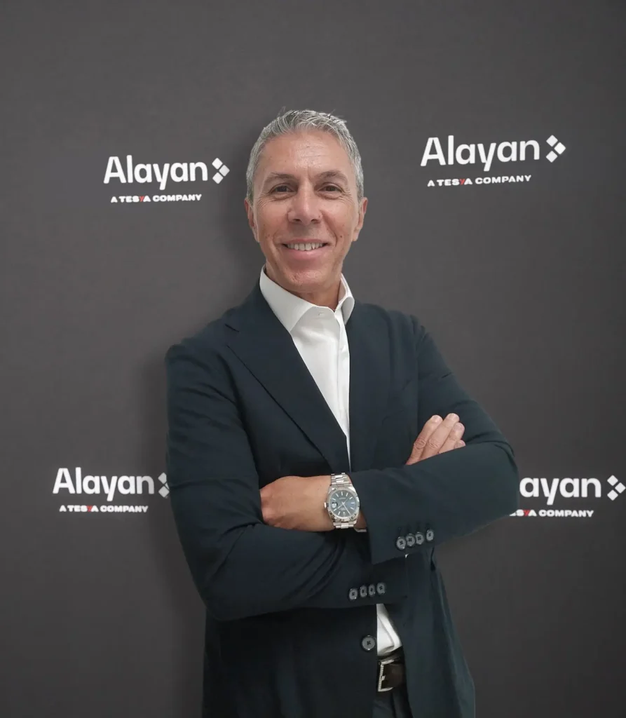 Alayan, società del Gruppo TESYA specializzata nei servizi di noleggio di attrezzature e macchinari per costruzioni, settore estrattivo, gestione di cantieri, magazzini e logistica, ha annunciato il suo ingresso nel mercato del noleggio di veicoli industriali, tramite l'integrazione della flotta di CGT Trucks. 